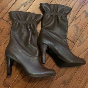 Worthington High heel unused womens brown boot size 8M